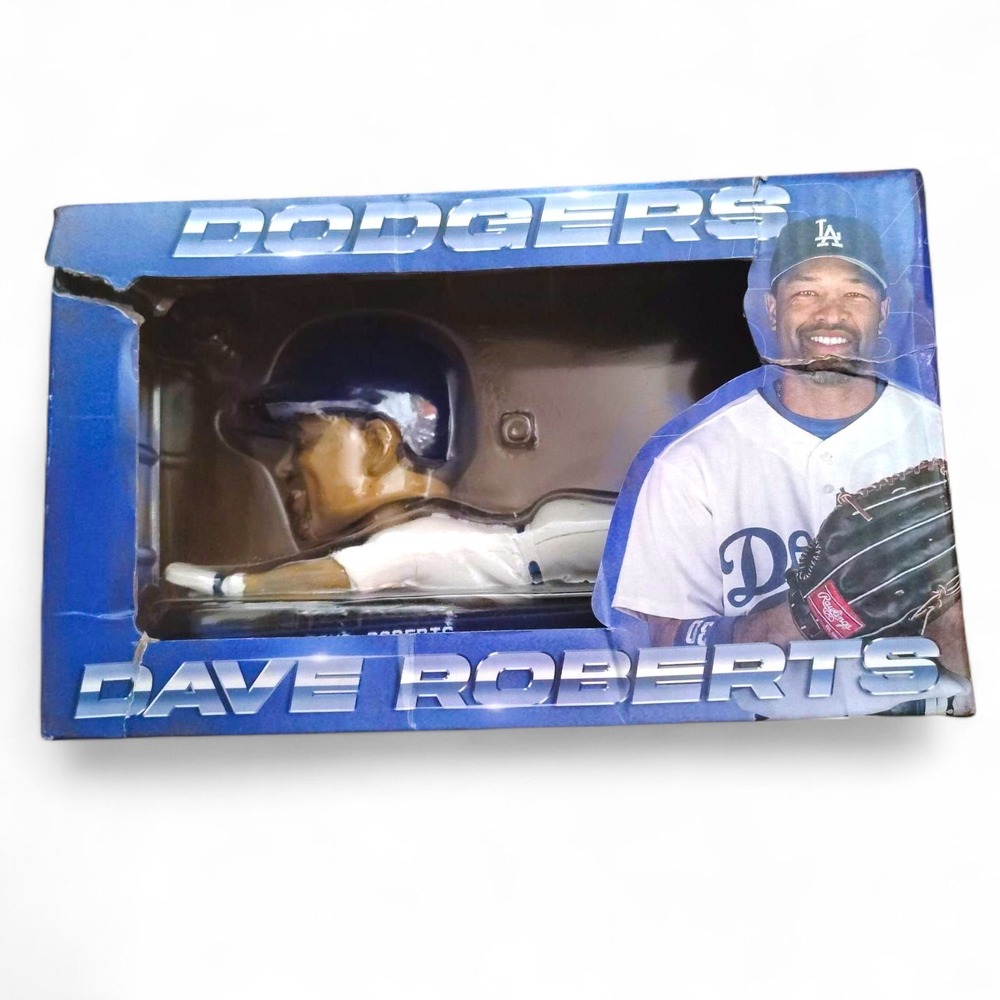 Los Angeles Dodgers Dave Roberts Sliding Bobblehead SGA 2023